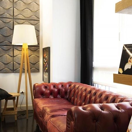 Bauhaus Apartment By People Rentals Бильбао Экстерьер фото