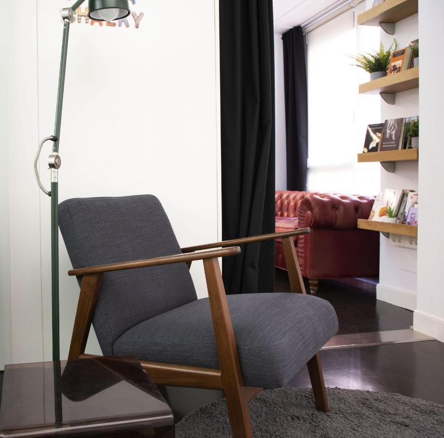 Bauhaus Apartment By People Rentals Бильбао Экстерьер фото