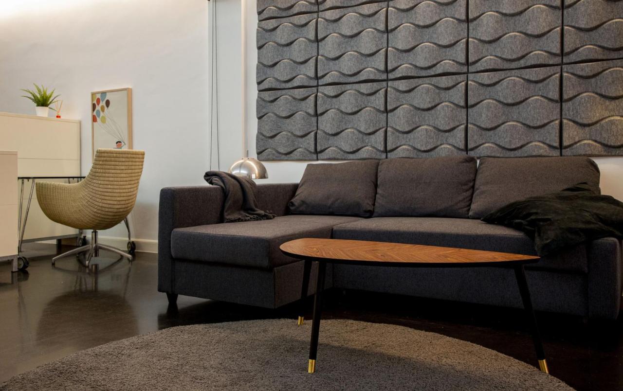 Bauhaus Apartment By People Rentals Бильбао Экстерьер фото