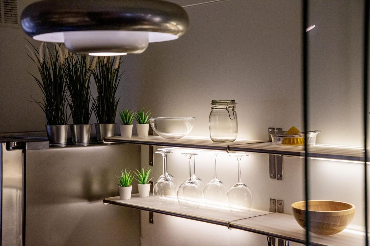 Bauhaus Apartment By People Rentals Бильбао Экстерьер фото