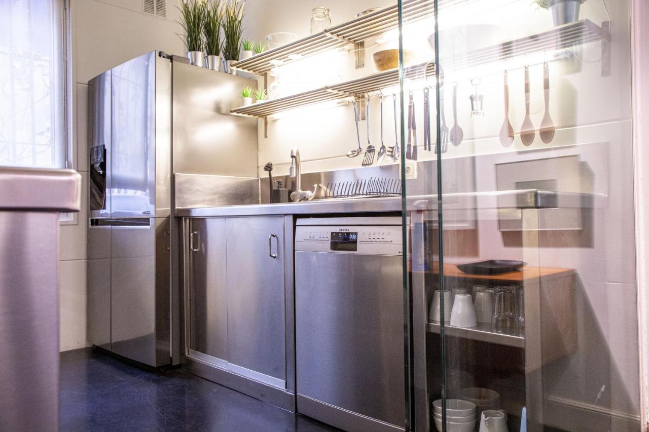 Bauhaus Apartment By People Rentals Бильбао Экстерьер фото